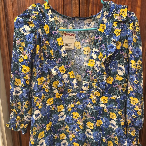 Maxi Dress - Picture 2 of 5